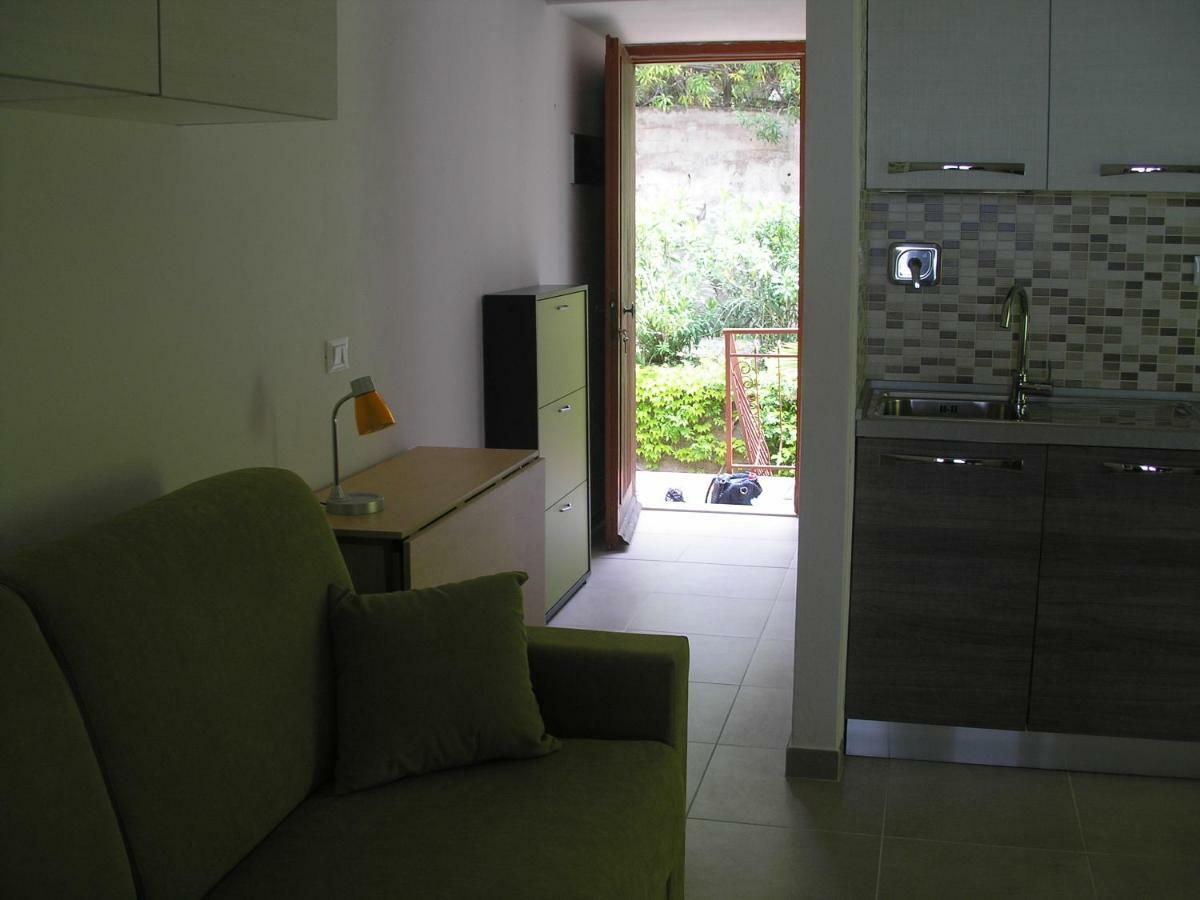 Residence I Pini Capoliveri  Extérieur photo
